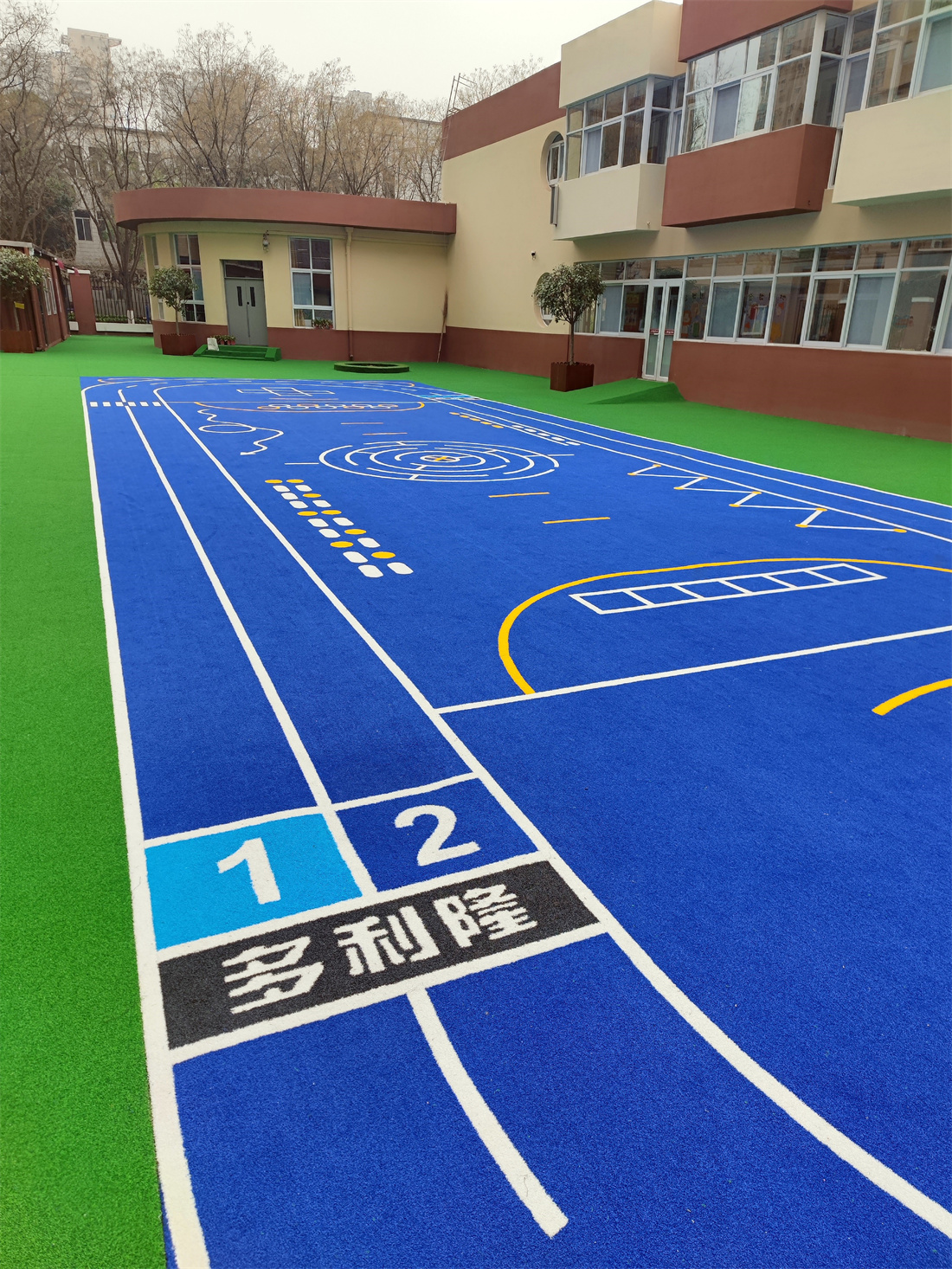 优发娱乐·(国际)官方网站地弹坪，幼儿园场地设计
