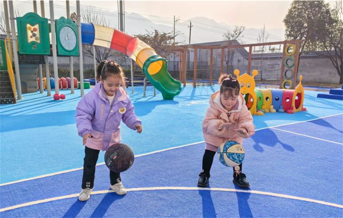 幼儿园场地设计，优发娱乐·(国际)官方网站幼儿园专用地弹坪